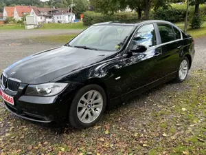 BMW 325 E90 325i Org 139Tkm 12 Monate Gewähr Automatik Bild 2