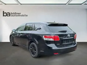 Toyota Avensis Kombi Navi/Tempomat/Bluetooth-Freisprech Bild 3