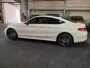 Mercedes-Benz C 400 AMG LINE PANO NAVI LED