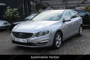 Volvo V60 2.0 T BIFUEL Kombi Momentum*AUTOMATIK*NAVI*