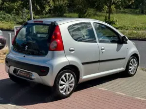 Peugeot 107 Filou 1.0*Klima*E-Paket*Allwetter*Tüv NEU* Bild 5