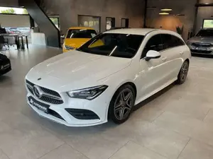Mercedes-Benz CLA 220 AMG Line AHK Kamera Leder LED Navi