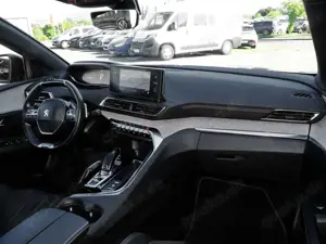 Peugeot 5008 GT 180 PT Autm+AHK+Kamera+Navi+Sitzheizung Klima Bild 5