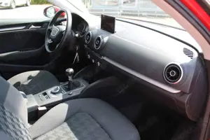 Audi A3 Sportback attraction ultra*XENON*MMI*NAVI*LED Bild 2