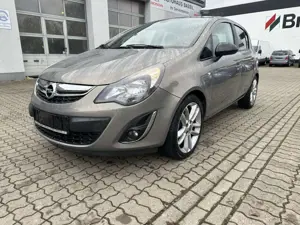 Opel Corsa D Color Edition