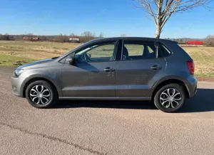 Volkswagen Polo 1.6 TDI DSG Highline Bild 2