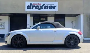 Audi TT 1.8 T Roadster (132kW)