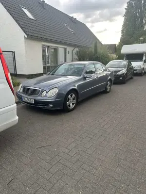 Mercedes-Benz E 270 CDI Avantgarde