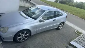 Mercedes-Benz C 180 C 180 Kompressor (203.746)