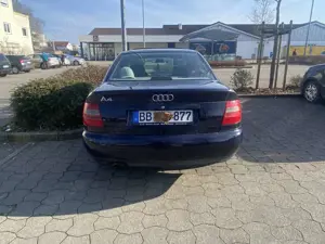 Audi A4 1.6