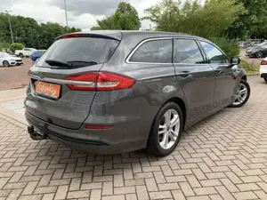 Ford Mondeo 1.5 Titanium AHK+Navi+ACC+Kamera Bild 5