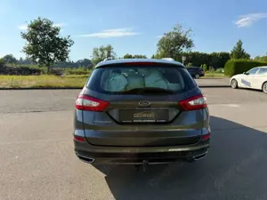Ford Mondeo 2.0 TDCi Turnier Titanium SHG Laneass AHK Bild 5