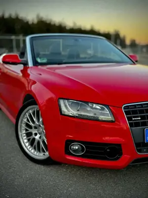 Audi A5 Cabrio 2.0 TFSI quattro S tronic Bild 1