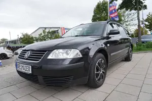 Volkswagen Passat Variant FAMILY*KOMBI*TÜV+SERVICE NEU*KLIMA*AHK*SHZ*NAVI