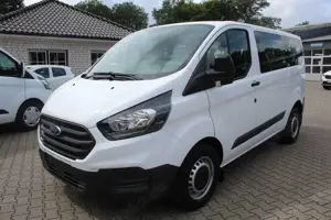 Ford Transit Custom Kombi 320 L1 (9 Sitzer)