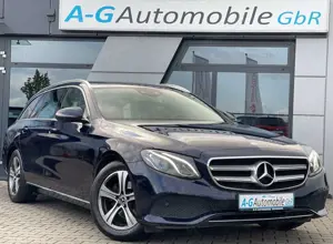 Mercedes-Benz E 220 d T-Modell Avantgarde Widescreen Cockpit Bild 2