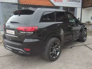 Jeep Grand Cherokee 6.4 V8 HEMI SRT *LPG* Bild 4