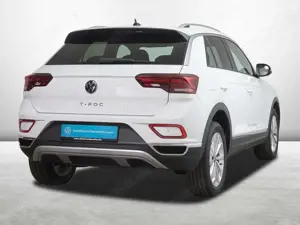 Volkswagen T-Roc 1.5 TSI DSG Style LED NAVI AHK Park Assist Bild 3