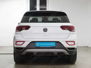 Volkswagen T-Roc 1.5 TSI DSG Style LED NAVI AHK Park Assist Bild 5