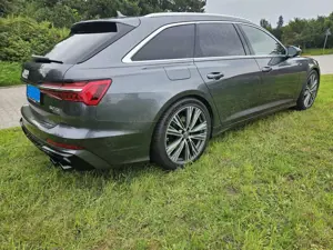 Audi A6 A6 Avant 50 TDI quattro tiptronic s-line Bild 5