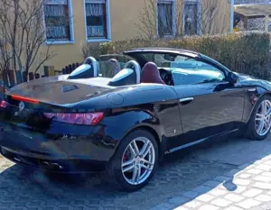 Alfa Romeo Spider Spider 2.2 JTS 16V Bild 3