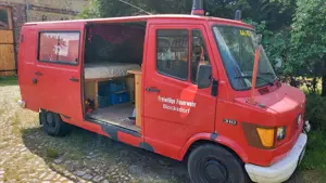 Mercedes-Benz 210/310 Feuerwehr als Wohnmobil