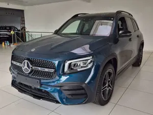 Mercedes-Benz GLB 200 GLB AMG-Line*PANO*SzHeizung*ACC*Kamera*