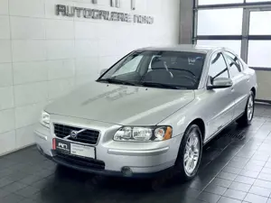 Volvo S60 Lim. 2.4 Kinetic Automatik T-Leder+Sitzheizung+Neu Bild 2