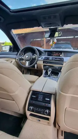 BMW 530 530d xDrive Touring Sport-Aut.