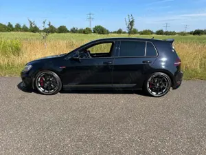 Volkswagen Golf GTI Golf VII 5-Türer DSG Clubsport 40 Jahre GTI