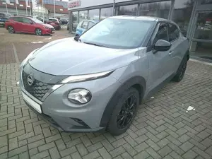 Nissan Juke Hybrid 1.6 N-Connecta 8-fach bereift