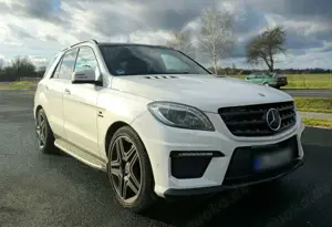 Mercedes-Benz ML 63 AMG ML 63 AMG PERFORMANCE PACKAGE DESIGNO
