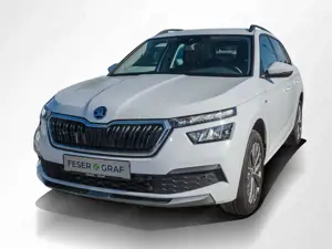 Skoda Kamiq Clever 1.5TSI DSG PDC/AHK/LED/TEMP/ALU