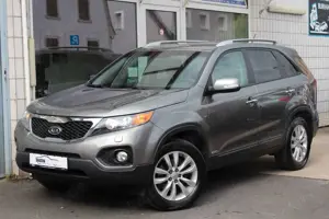 Kia Sorento 2.2 CRDi Spirit 4WD Sitzhzg*Xenon*1.Hand Bild 2