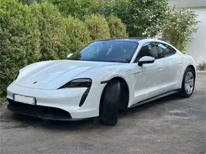 Porsche Taycan Taycan - Porsche Garantie/PASM/Perf Batterie