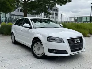Audi A3 Sportback 1.4 *AUTOMATIK*NAVI*Klimaauto.*PDC*