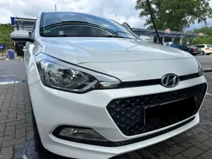 Hyundai i20 Active Blue