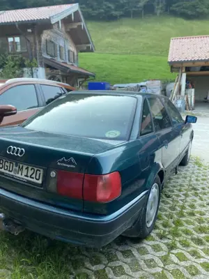 Audi 80 2.0 E Bild 4