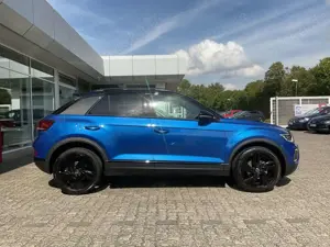 Volkswagen T-Roc 1.5 TSI DSG Style AHK Navi LED ACC Bild 5