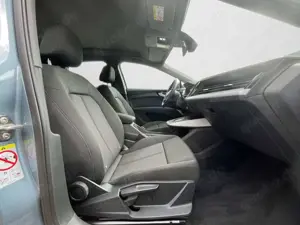 Audi Q4 e-tron 50 AHK KAMERA NAVI-PRO ACC Bild 4