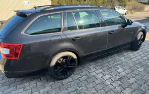 Skoda Octavia Combi 2.0 TSI RS 230