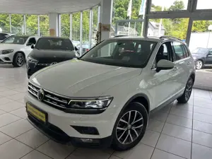 Volkswagen Tiguan Comfortline 2.0TDI *DIGITALTACHO*LED*360° Bild 1