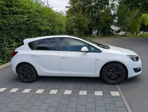 Opel Astra Astra 5-Türer 1.4 ecoFLEX Selection