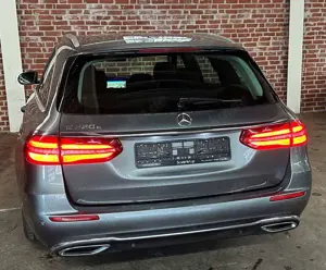 Mercedes-Benz E 220 d T 9G Avantgarde LED/WIDE/AHK/R.Kamera/GSD Bild 3