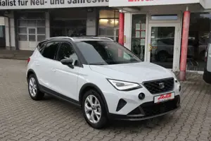 SEAT Arona 1.0 TSI FR LED Adaptiv Tempomat 17Zoll