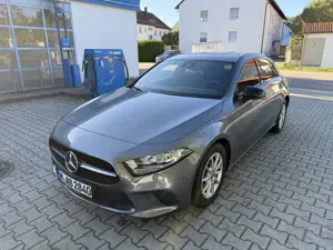 Mercedes-Benz A 180 A 180 7G-DCT Progressive + MBUXHigh + MULTI Bild 4