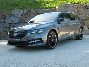 Skoda Superb 2.0 TDI 4x4 SPORTLINE COMBI VOLL LEDER