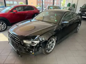Audi A5 Coupe 3.0 TDI quattro S-Line Rechtslenker Bild 2