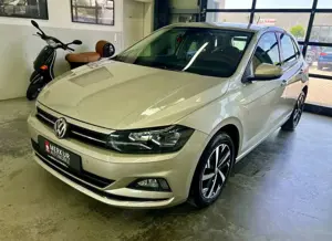 Volkswagen Polo VI 1.0 TSI Highline+App-Connect+SHZ+PDC