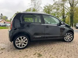 Volkswagen up! Up 1.0 MPI Cross up!